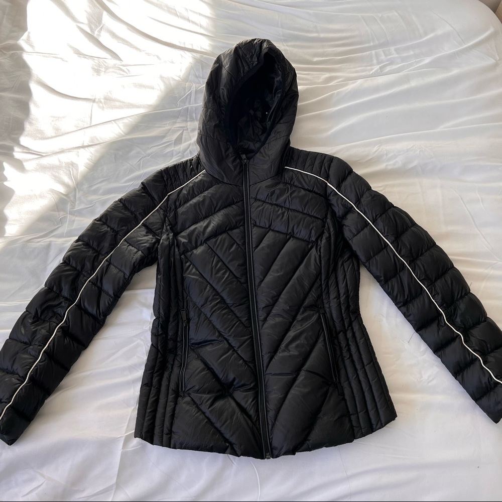 BCBGeneration Light Puffer Jacket Size XS